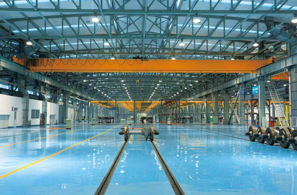 Instalación de equipos en taller ferroviario